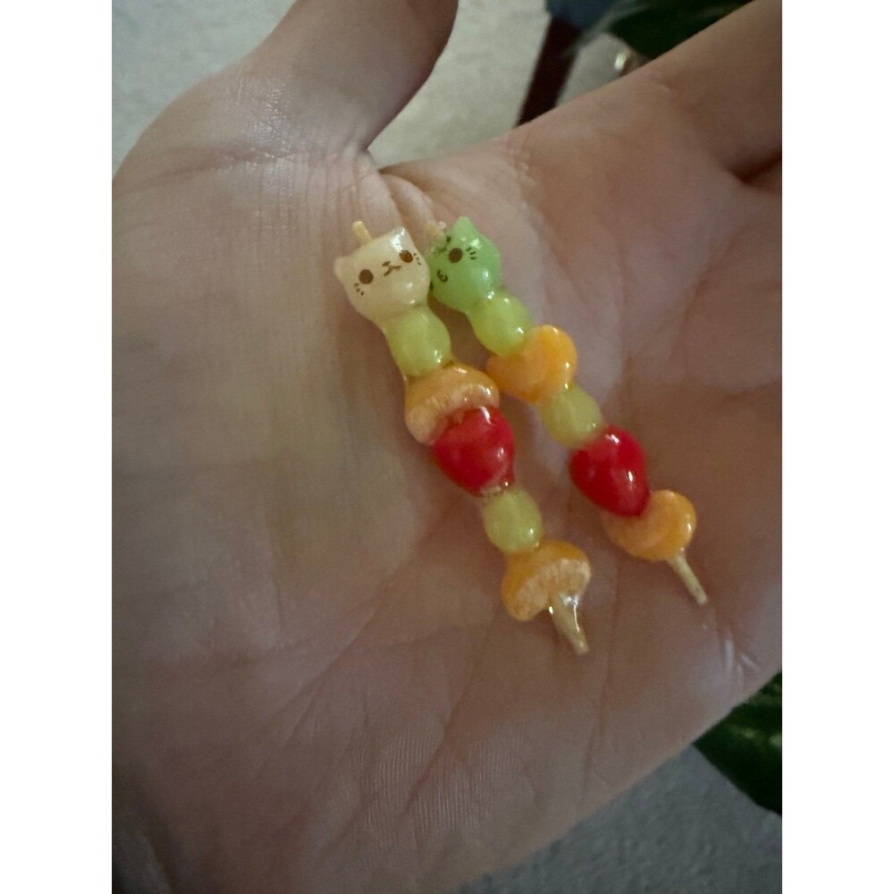 Mini resin kabob lot of 2
